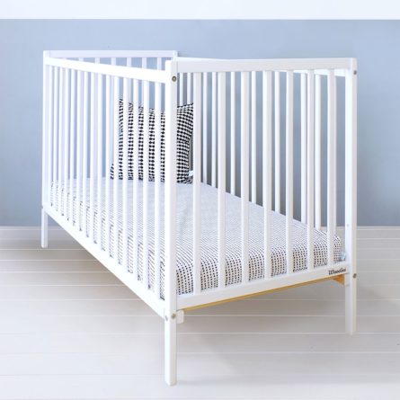 Łóżeczko niemowlęce i dziecięce Dream Cot - łóżeczka dla niemowląt i dzieci 120x60 w stylu klasycznym | Woodies® Safe Dreams - meble i materace dla dzieci