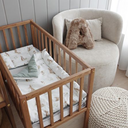 Łóżeczko niemowlęce Bedside Crib Vintage 90x40 Woodies Safe Dreams, małe łóżeczka turystyczne